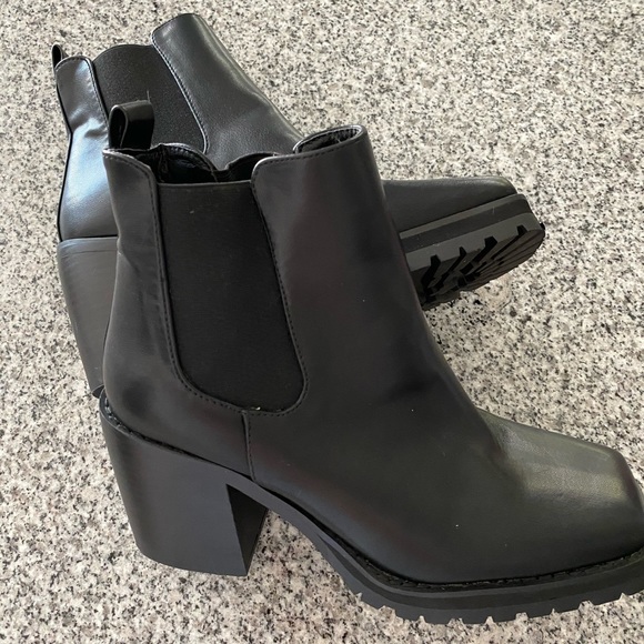 Hotsoles London Boots - Picture 3 of 5